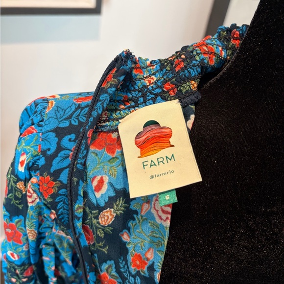 FARM Rio Blue Floral Long Sleeve Dress - Picture 5 of 8